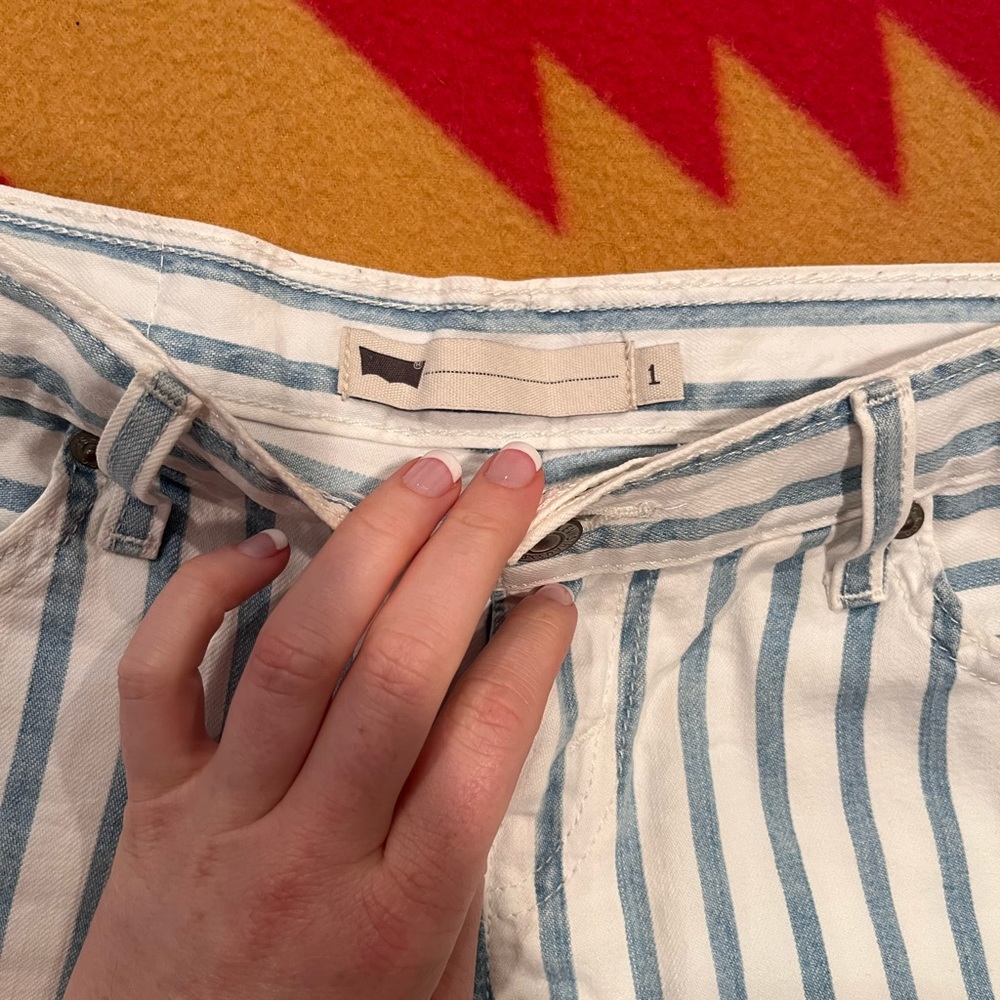 Levi Shorts Bundle - image 8